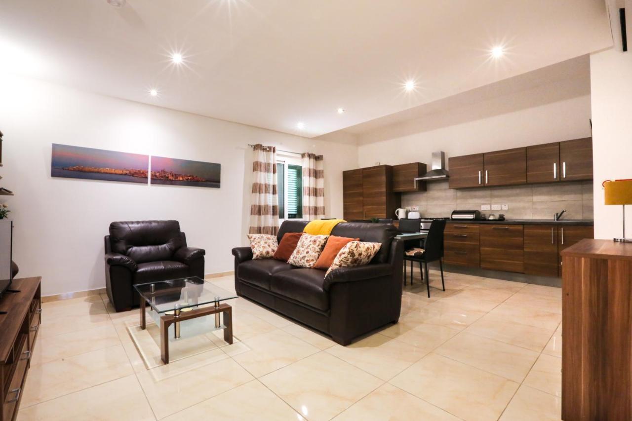 Valletta Triton Apartment Екстер'єр фото
